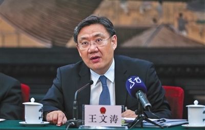 省長(zhǎng)王文濤：“我不僅點(diǎn)贊，而且我還得站臺(tái)！